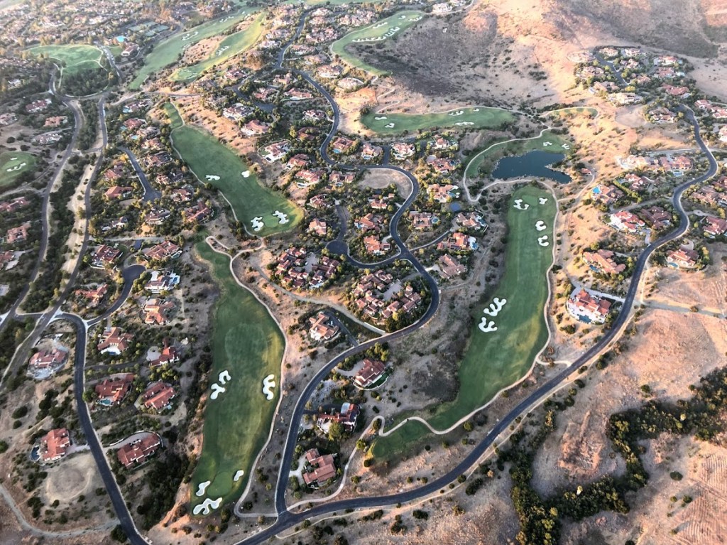 waterverbruik groene golfbanen in woestijnstaten